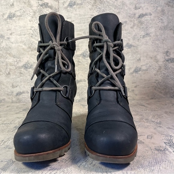 Sorel Joan of Arctic Wedge Mid High Bootie Lace Up Boots Sz 8 - Picture 3 of 12